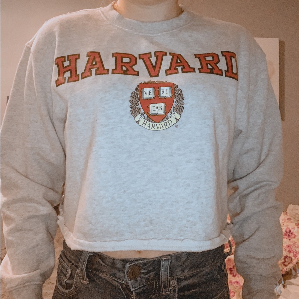 Danielle Cohn Harvard sweatshirt lol